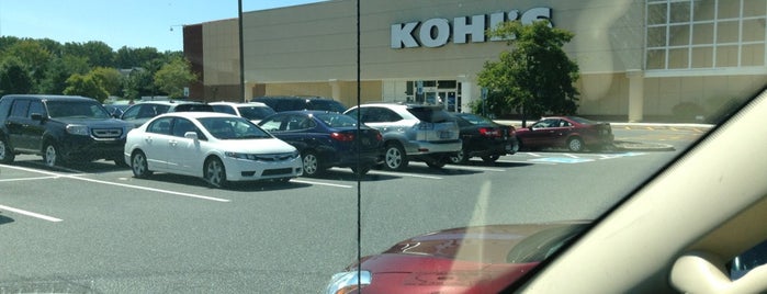 Kohl's is one of Katieさんのお気に入りスポット.