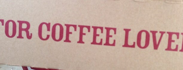 Costa Coffee is one of สถานที่ที่ Fiona ถูกใจ.