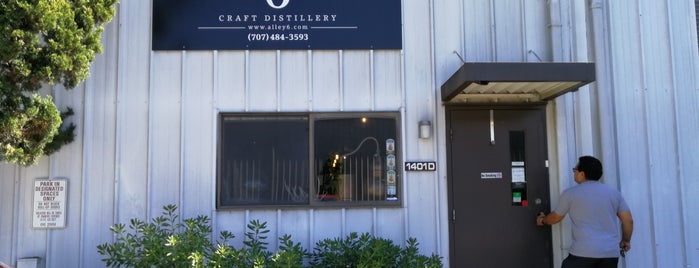 Alley 6 Craft Distillery is one of To Visit.