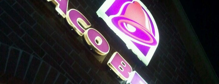 Taco Bell is one of Jeromeさんのお気に入りスポット.