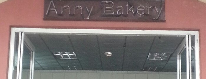 Anny Bakery is one of Kev : понравившиеся места.