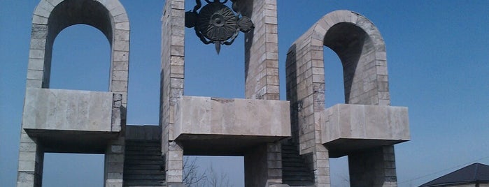 Monument to 40 ann. of WW 2 victory is one of Yerevan Monuments, Sculptures.