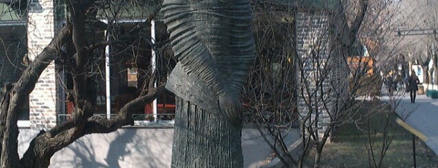 Woman from Kharabagh is one of Yerevan Monuments, Sculptures.