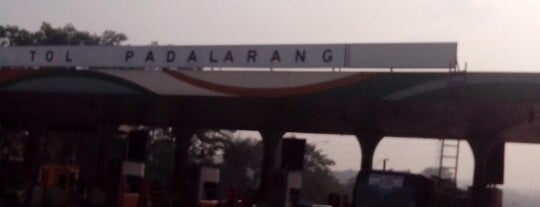 Gerbang Tol Padalarang is one of BANDUNG.