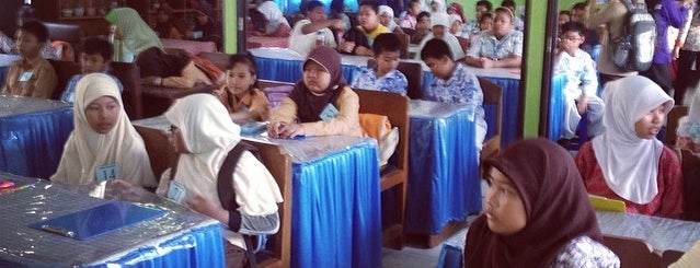 SD Negeri 003 Balikpapan Tengah is one of Schools.