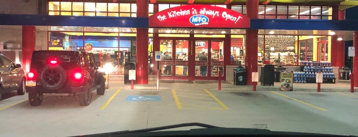 SHEETZ is one of Convenience stores.