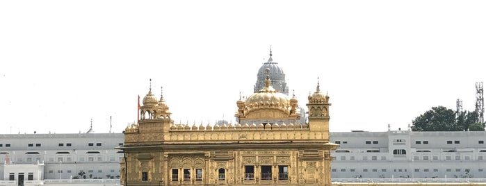 The Golden Temple (ਹਰਿਮੰਦਰ ਸਾਹਿਬ) is one of India North.