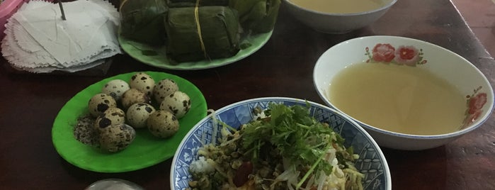 Châu Sơn is one of Ẩm thực Huế.