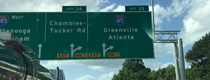 Interstate 285 at Exit 34 is one of Locais curtidos por Chester.