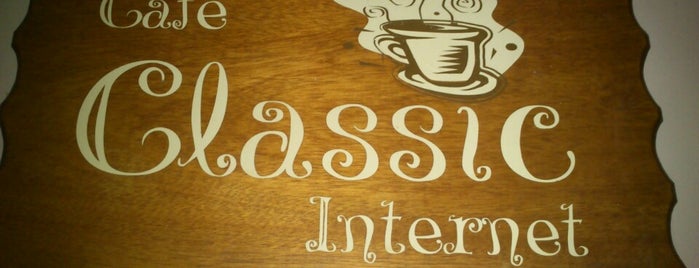 Cafe Classic is one of Tempat yang Disukai Sezgin.