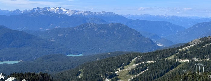 Fitzsimmons Lookout is one of Canada 2013.