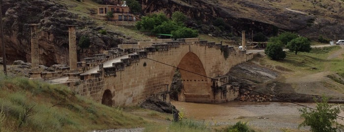 Cendere Köprüsü is one of Adıyaman.