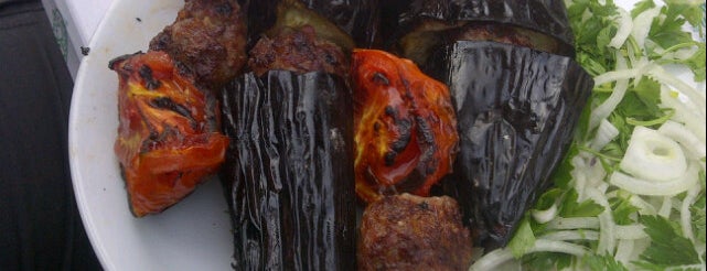 Gülhan is one of Şanlıurfa Yemek.