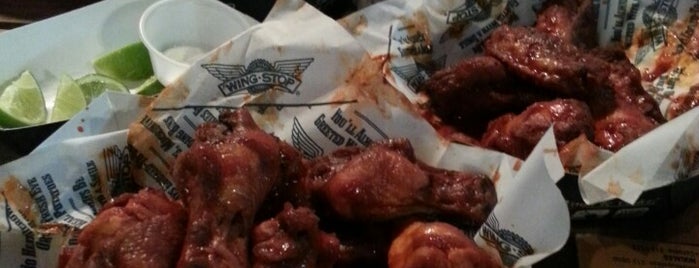 Wingstop is one of Sandy 님이 좋아한 장소.