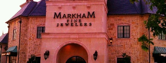 Markham Jewelers is one of Lugares favoritos de Justin.