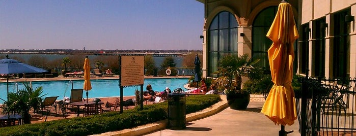 Hilton Dallas/Rockwall Lakefront is one of Maryさんのお気に入りスポット.