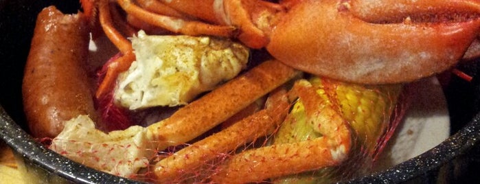 Joe's Crab Shack is one of Locais curtidos por Siuwai.