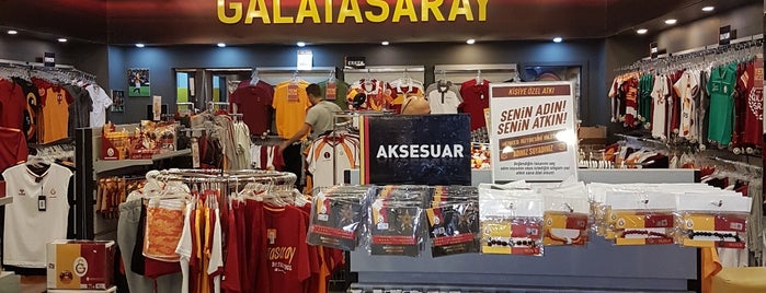 Galatasaray Store is one of Tempat yang Disukai Dr.Gökhan.