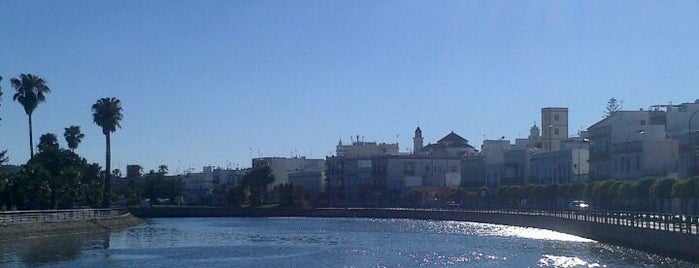 Puerto Deportivo is one of Onuba / Huelva York.