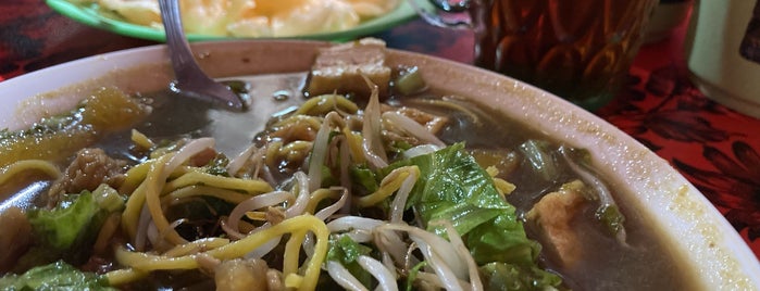 Tahu Campur | Nasi Rawon | Tahu Telur is one of Jakarta Selatan.