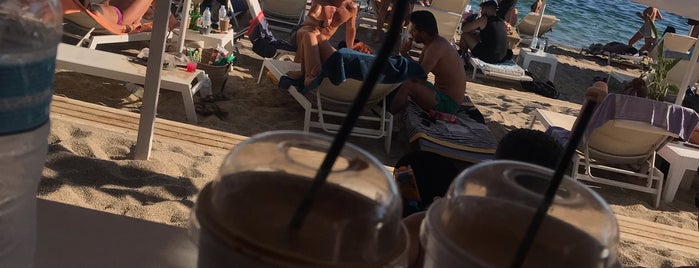 Baja Beach Bar is one of Makri.