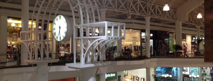 Minas Shopping is one of Locais Visitados.