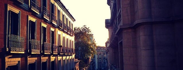 Calle de la Bola is one of Madrid Capital 02.