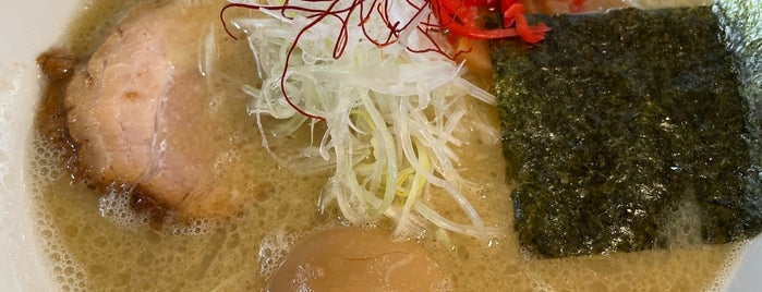 麺屋 蓮花 is one of 神奈川県のラーメン.