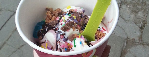 Menchie's Frozen Yogurt is one of Places I Love To Go.