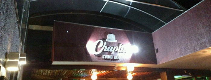 Chaplin Studio Bar is one of Montes.