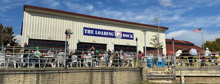 The Loading Dock Bar and Grill is one of Grafton Fun.