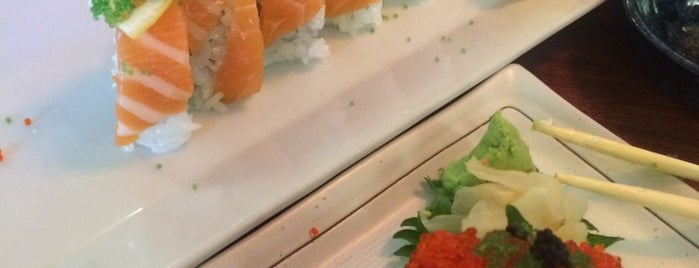 Ozu Sushi & Grill is one of Paul : понравившиеся места.