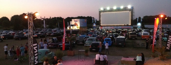 Utopolis Drive-in is one of Orte, die Jelle gefallen.