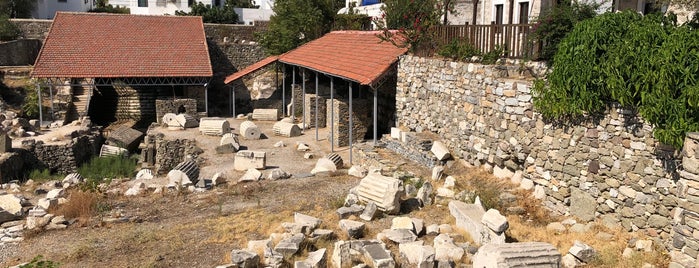 Mausoleion Anıt Müzesi is one of Bodrum.