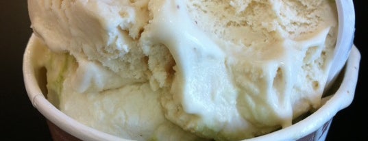 Larry's Homemade Ice Cream is one of Arlington.