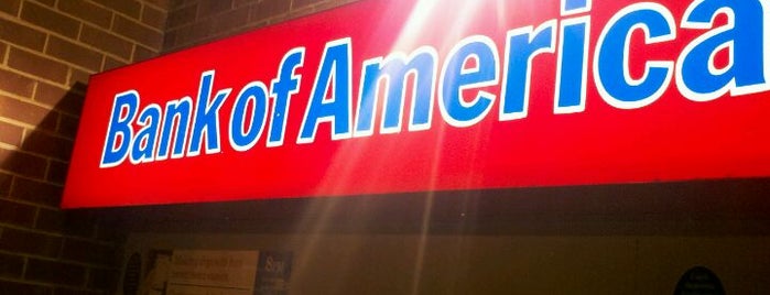 Bank of America is one of Allisonさんのお気に入りスポット.