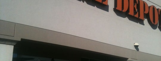 The Home Depot is one of Tom'un Beğendiği Mekanlar.