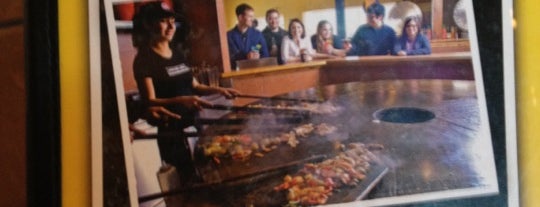 Genghis Grill is one of Locais curtidos por Nancy.