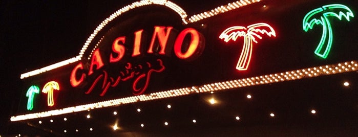 Mirage Casino is one of Locais salvos de Cynthia.