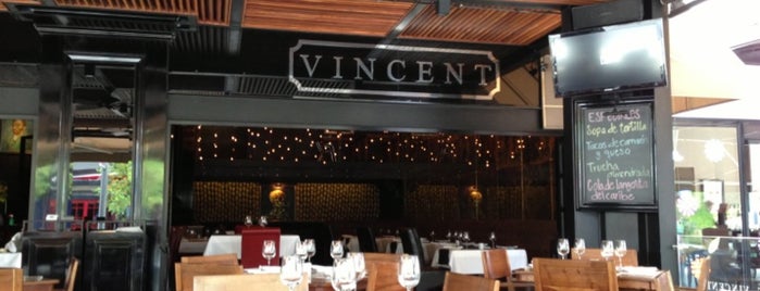 Vincent is one of Restaurants GDL.