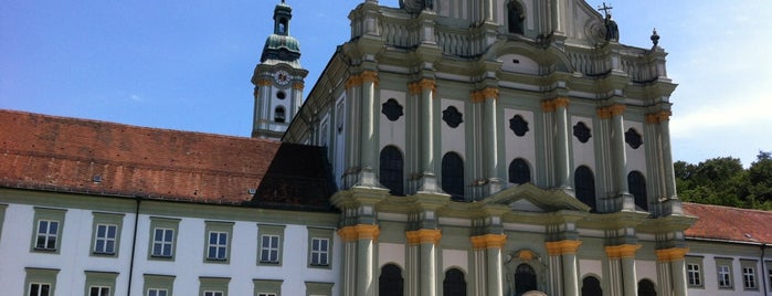 Kloster Fürstenfeld is one of Locais curtidos por Alexander.
