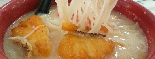 Restoran Soon Soon Lye Salmon Fish Head Noodle is one of Chinese Restaurants 2.0.