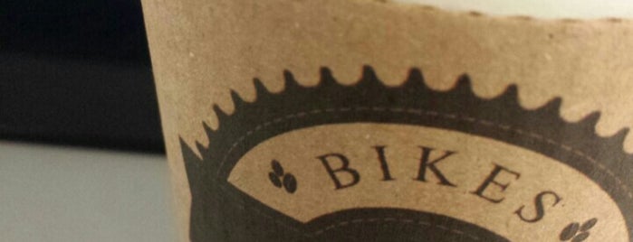 Caffé Bikes & Books is one of Hillo.
