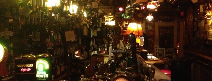 Irish Pub Bockshorn is one of Ivan 님이 저장한 장소.