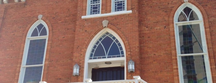 Dexter Avenue King Memorial Baptist Church is one of Miaさんのお気に入りスポット.