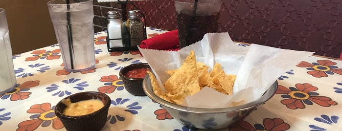 El Fenix Mexican Restaurant is one of Must-visit Food in Dallas.