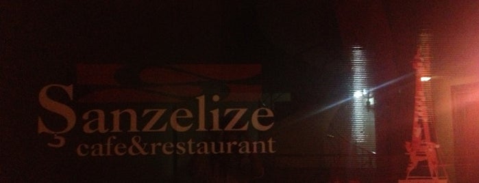 Şanzelize Cafe is one of Tempat yang Disukai Sergen Ali.