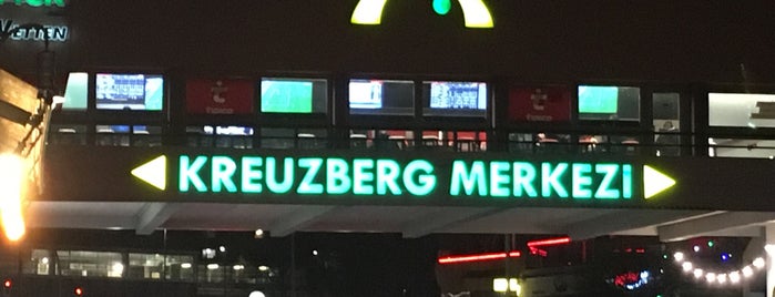 Kreuzberg is one of Aslı P.'ın Beğendiği Mekanlar.