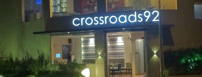 Crossroads 92 is one of Orte, die Joshua gefallen.