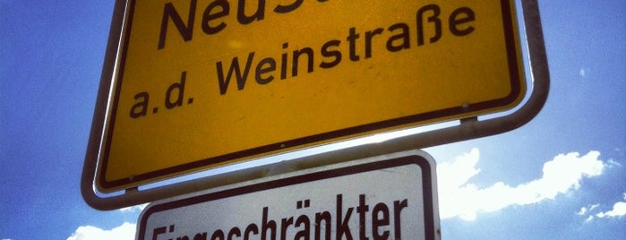 Neustadt an der Weinstraße is one of NikNak : понравившиеся места.